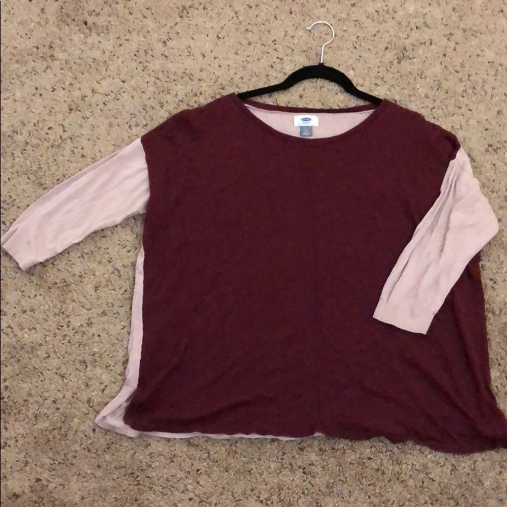 Quarter length maroon sweater